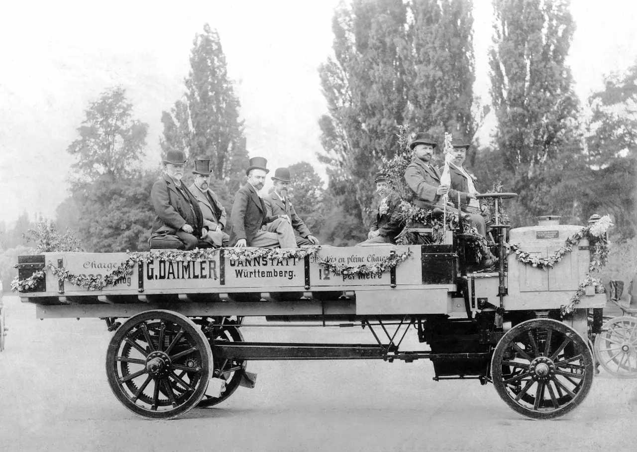 Gottlieb Daimler: Otomotiv Dnyasnn nc Mucidi