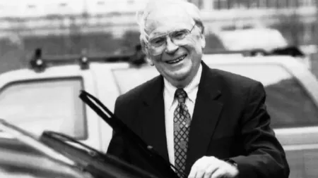 Kademeli Silecein cad: Robert W. Kearnsin Devrim Yaratan Buluu