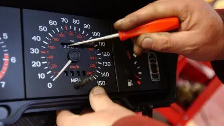 Aracın Motorunu Değiştirince Kilometre Sayacı Sıfırlanır mı?