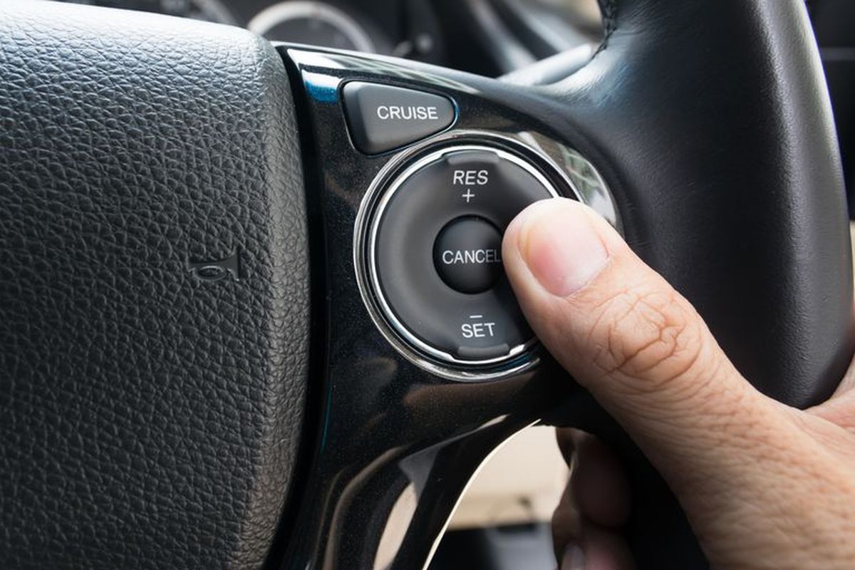 Hz Sabitleyici (Cruise Control) Nedir? Nasl alr?