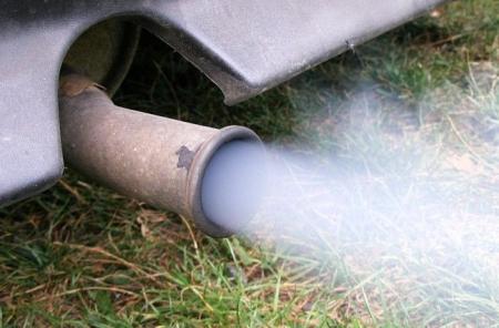 Egzozdan Beyaz Duman Neden ��kar?