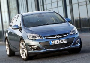 Opel Astra J 1.4 Turbo 2012