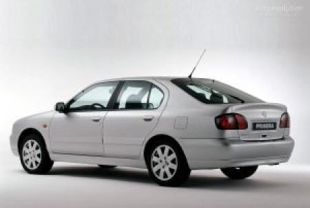 Nissan Primera 1.6 16V 2001