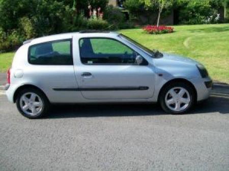 Renault Clio 2002